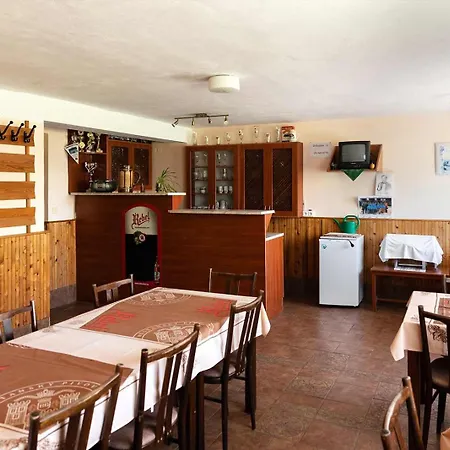 Guest house Certuv Kamen
